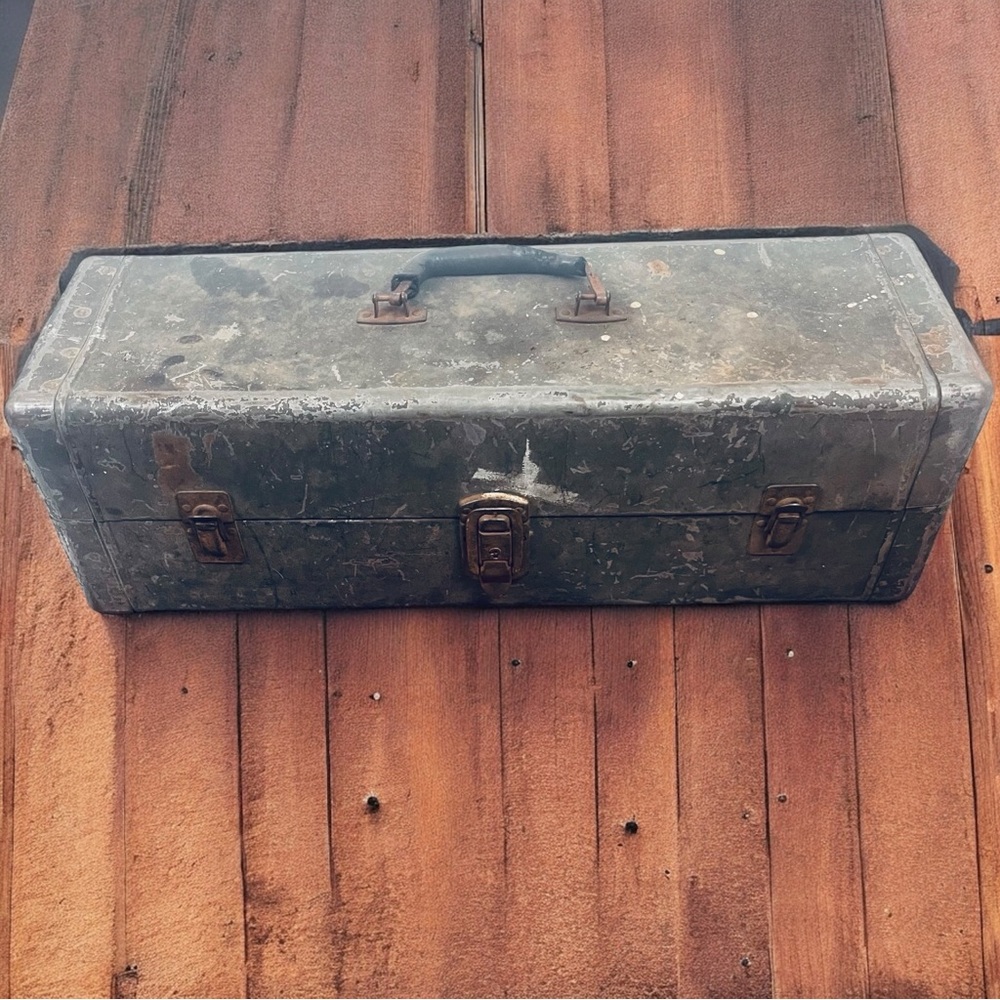 Vintage Metal Tackle & Tool Box – 22" Long – Classic Fishing Gear Organizer